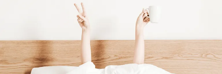 3 secrets pour simplifier votre quotidien : vous avez l'impression de courir sans arrêt ? Découvrez 3 secrets simples et efficaces pour ralentir le rythme, mieux gérer votre quotidien et enfin prendre du temps pour votre famille et vous.